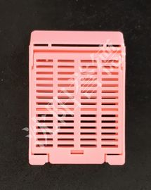 China Pink Tissue Embedding Cassettes Multi Compartments For Hospital Laboratory Consumable supplier